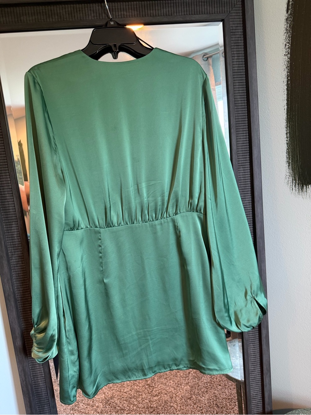 H&M Emerald Green V-Neck Satin Tunic - Picture 4 of 5